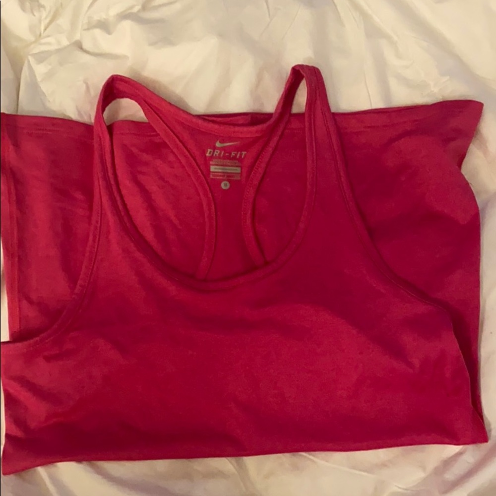 Workout tank top